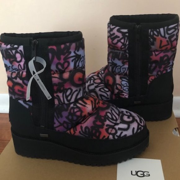 ugg ridge waterproof boot